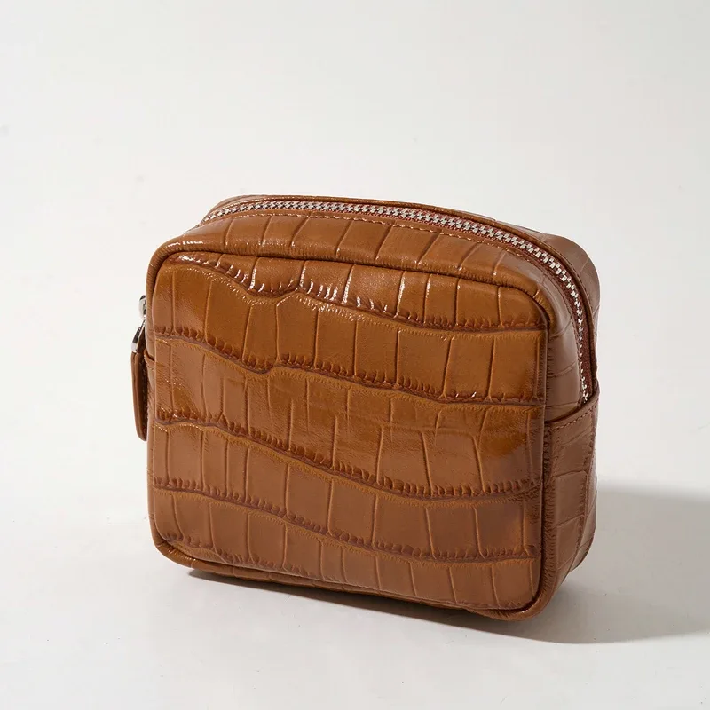 personnaliser les initiales en cuir véritable motif crocodile pochette mini boîte sacs de maquillage pour les femmes de luxe concepteur 2026 nouveau en cuir de vache naturel voyage affaires organisateur sac