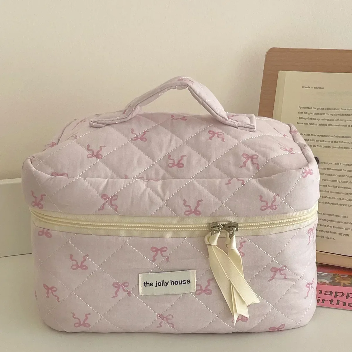 sac à cosmétiques matelassé ours rose pour femmes, joli organisateur de voyage de maquillage à fermeture éclair, sac à main féminin, pochette de toilette pour filles, 2024