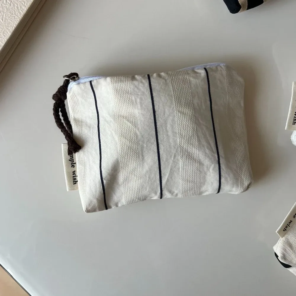 mini trousse de maquillage simple et élégante pour femme, porte-monnaie portable, sac de rangement pour cosmétiques et rouges à lèvres, organiseur de maquillage