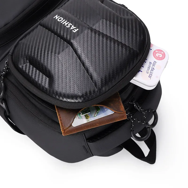 nouveau sac d'équitation de motard de sport en fiber de carbone sac à dos multifonctionnel étanche à coque rigide sac d'ordinateur portable d'étudiant décontracté en plein air pour hommes