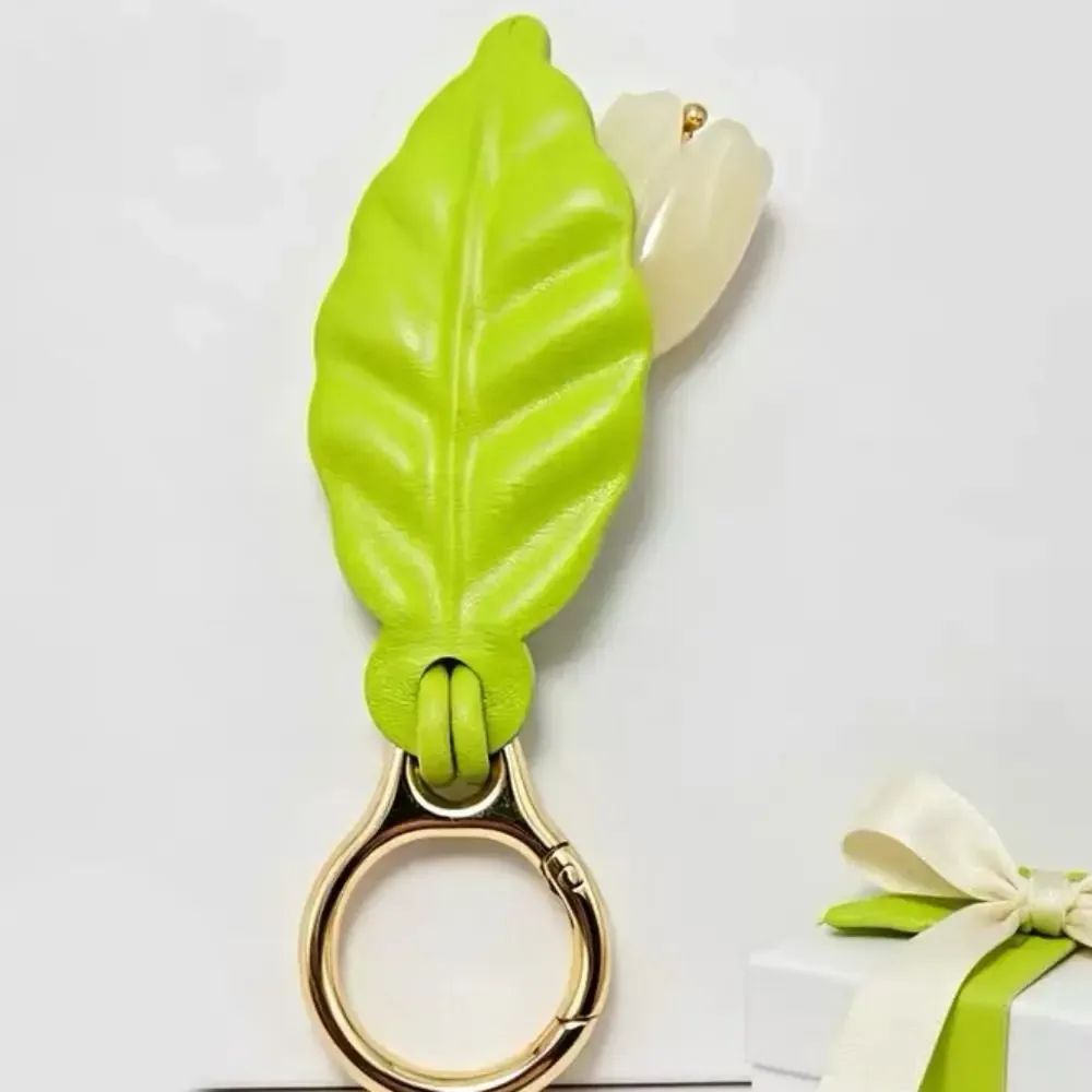 breloque de sac tendance en forme de cerise, pendentif en alliage de zinc et résine, ornement exquis pour sac à dos et clés de voiture