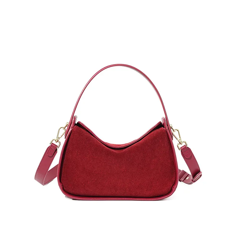 sac à bandoulière en cuir suédé pour femmes, sac à bandoulière au design unique, sac à main pour le travail et les déplacements, boîte de beauté urbaine, fourre-tout, nouvelle collection 2025