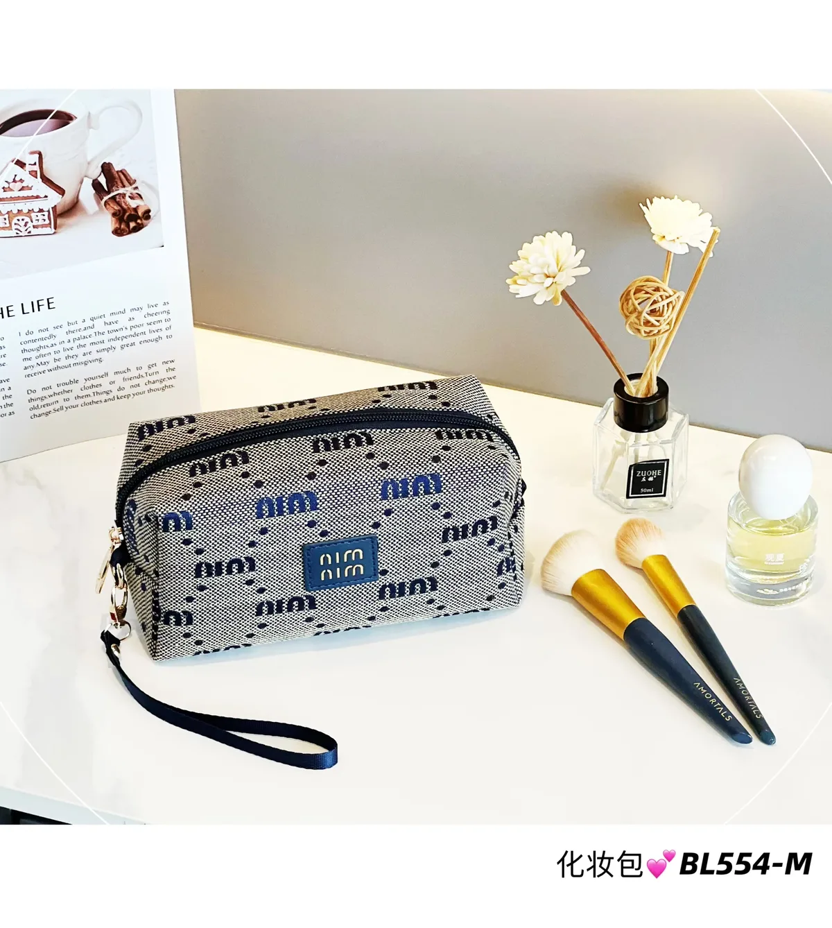 la trousse de toilette pero storecompact convient pour la salle de sport, la natation, le camping et les courtes vacances de week-end.