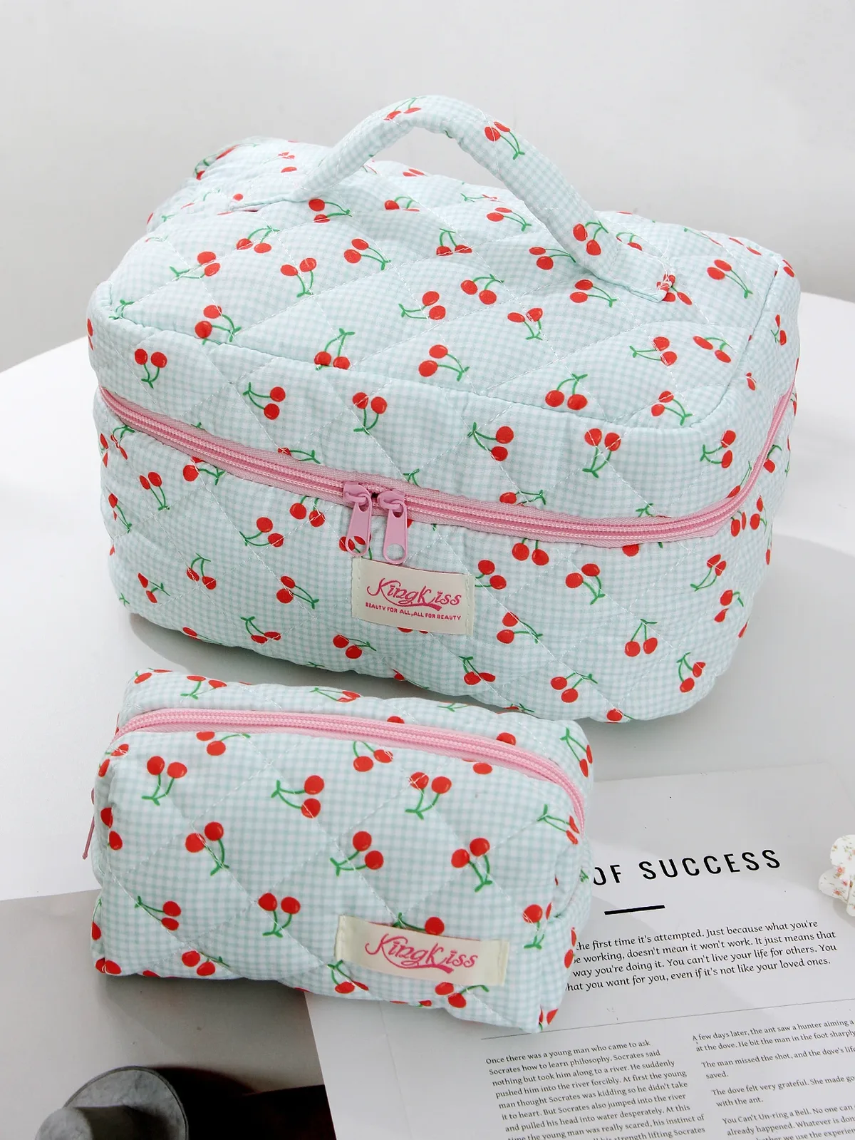 trousse de maquillage matelassée cerise à carreaux 3 pièces, trousse de maquillage portable de grande capacité, trousse de maquillage de voyage, trousse de maquillage en coton cerise