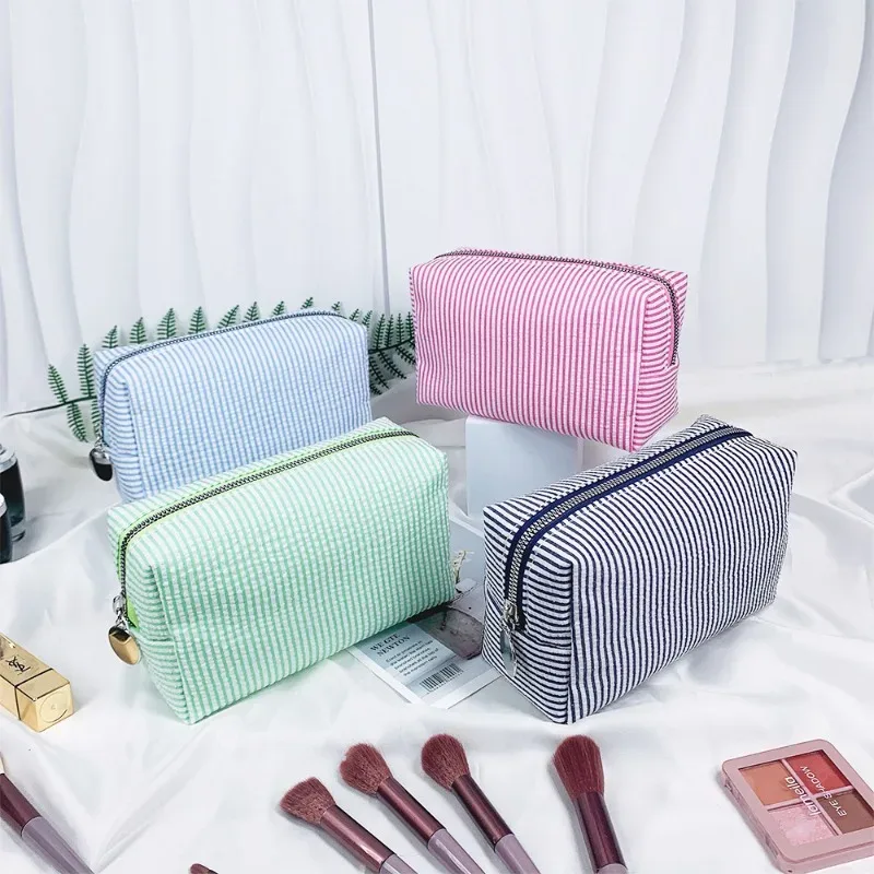 sacs à cosmétiques à volants pour femmes, sacs de rangement à rayures rose/violet, sacs de maquillage pour dames avec fermeture éclair, sac de voyage, trousse de maquillage