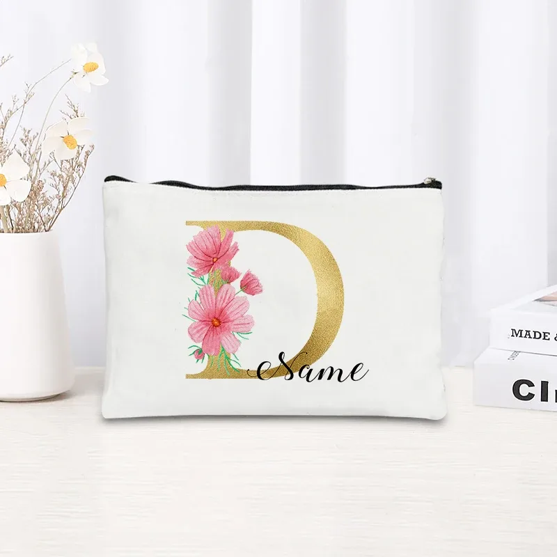 grande pochette zippée à motif floral rose et initiales dorées, organisateur d'essentiels de voyage en toile, trousse de maquillage pour enterrement de vie de jeune fille avec sac personnalisé avec nom.