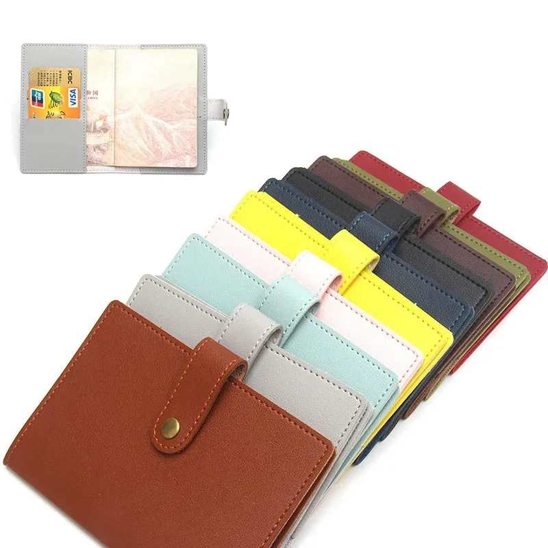 étiquette bagage porte cartes identité voyage accessoires compacts couleurs variées pochettes intérieures fermeture bouton doré usage international