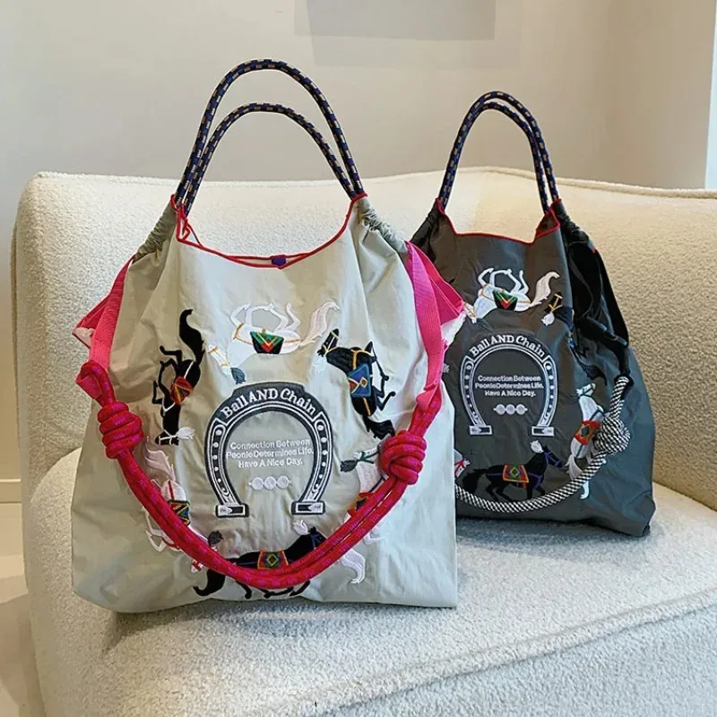 sac fourre-tout en nylon brodé pour femmes, sac messager de grande capacité, sac de shopping décontracté pour femmes