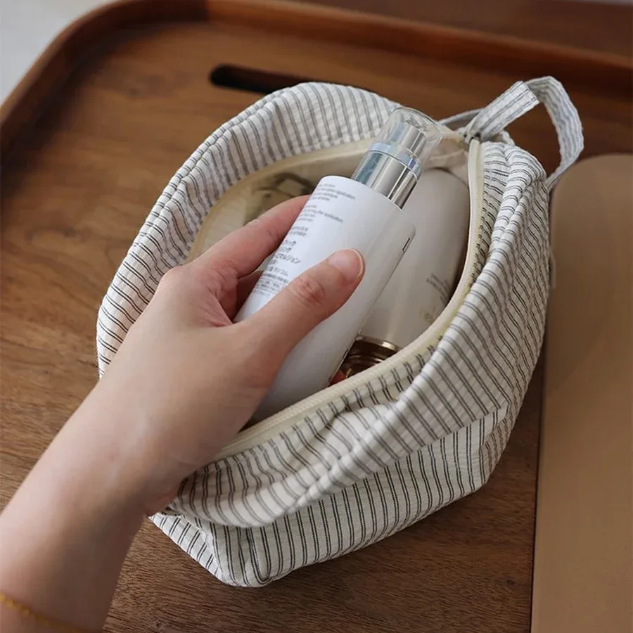 trousse de toilette portable de grande capacité pour hommes et femmes, sac de voyage universel, sac de rangement pour vêtements, sac à doublure.