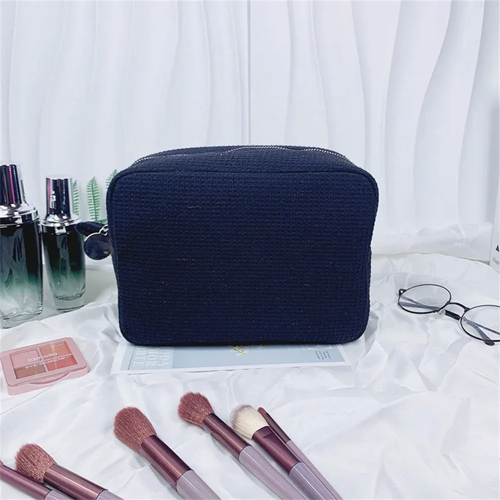 sac à cosmétiques gaufré avec nom brodé personnalisé, sac de rangement de voyage pour femmes, trousse de maquillage, cadeau d'anniversaire personnalisé pour dames, sac à main