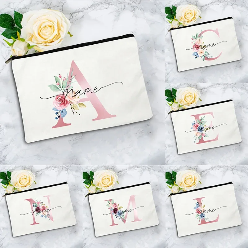 trousse de maquillage personnalisée rose à motifs floraux avec initiale, pochette cosmétique en toile personnalisée, organisateur de voyage pour articles de toilette pour femmes