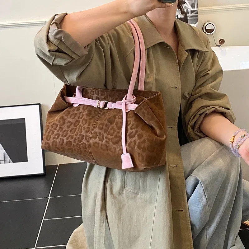 leftside – sacs à bandoulière léopard en cuir pu pour femmes, fourre-tout tendance de marque de luxe de styliste, sacs à main à poignée courte, 2025