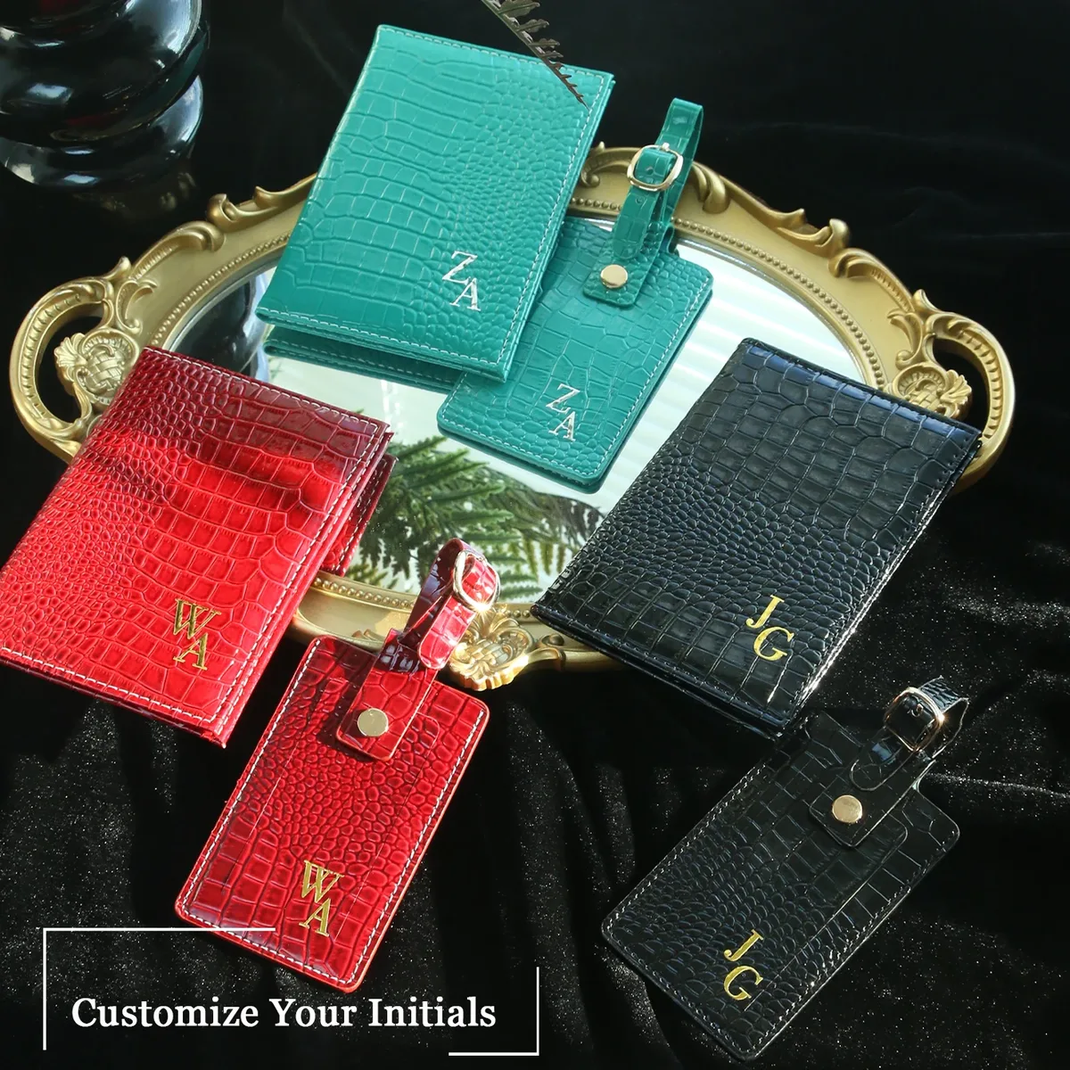 porte-passeport initial personnalisé et ensemble d'étiquettes de bagage, monogramme personnalisé en or et argent, cuir de crocodile en relief, cadeau de voyage