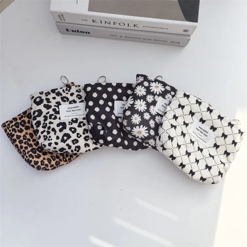 nouvelle trousse de maquillage rétro en velours côtelé pour femme, organisateur de soins de la peau et cosmétiques, pochette de voyage, trousse de toilette