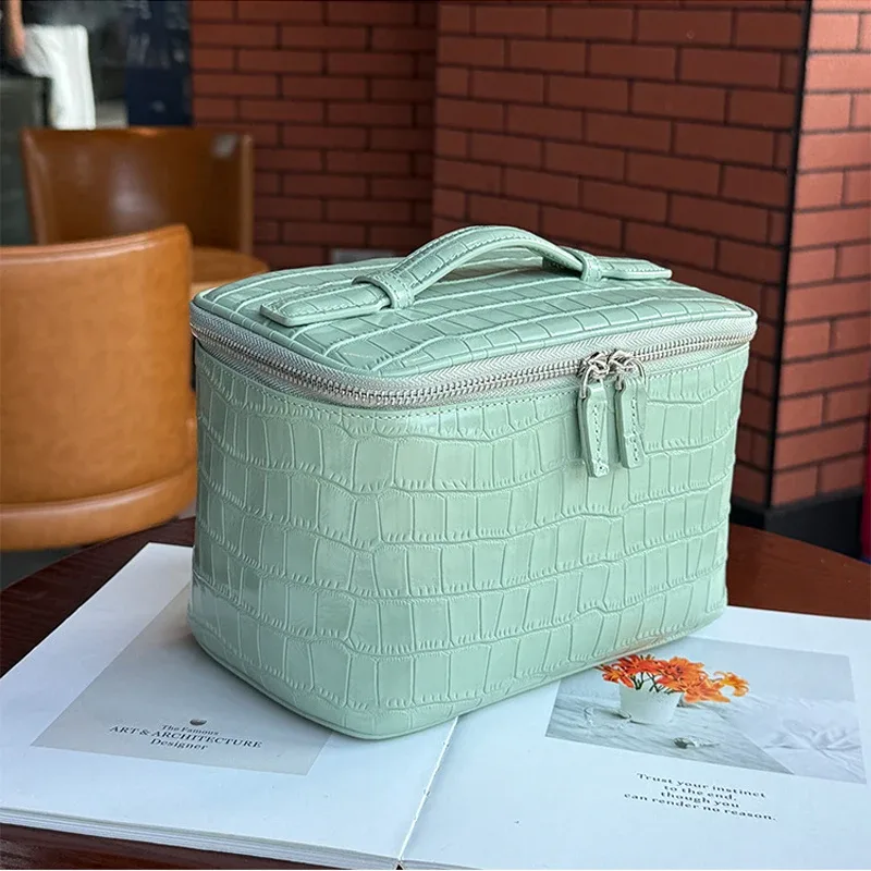28 trousse de maquillage en cuir de vachette de haute qualité à motif crocodile pour femmes, sac de toilette portable, sac de rangement pratique