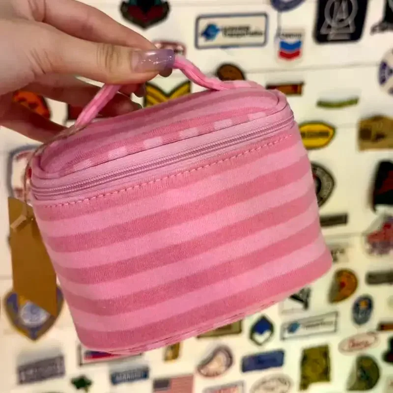 trousse de maquillage rose rayée avec miroir et fermeture éclair, sac de voyage portable pour femmes, organisateur cosmétique mignon et adorable, pochette de toilette