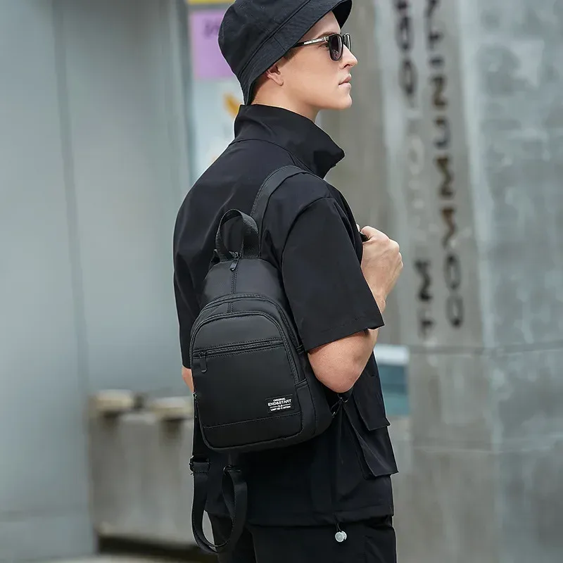 mini sac à dos décontracté pour hommes, sac de poitrine léger multifonction, sacs à dos d'extérieur, petit sac à dos de voyage, sac à bandoulière de poitrine pour hommes