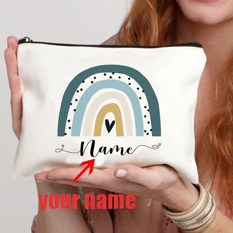 trousse de maquillage avec nom personnalisé pour enseignant arc-en-ciel, cadeau de remise de diplôme personnalisé pour enseignants, trousse à crayons, cadeau de rentrée scolaire, bourse pour femmes
