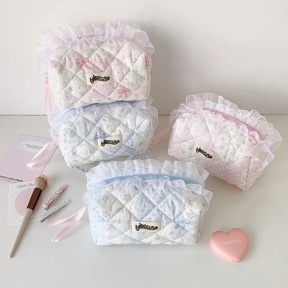 trousse de maquillage matelassée en dentelle simple et tendance, sac de rangement portable pour produits de soin pour fille, trousse de toilette, cadeau pour femme, trousse à crayons pour étudiante