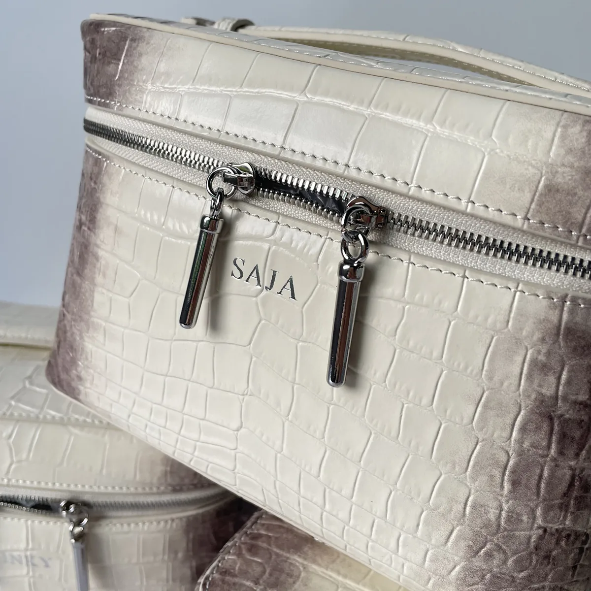 sac de toilette en cuir de vache de l'himalaya à motif crocodile, nouveau sac de rangement pour bijoux de grande capacité, sac de maquillage portable en cuir véritable