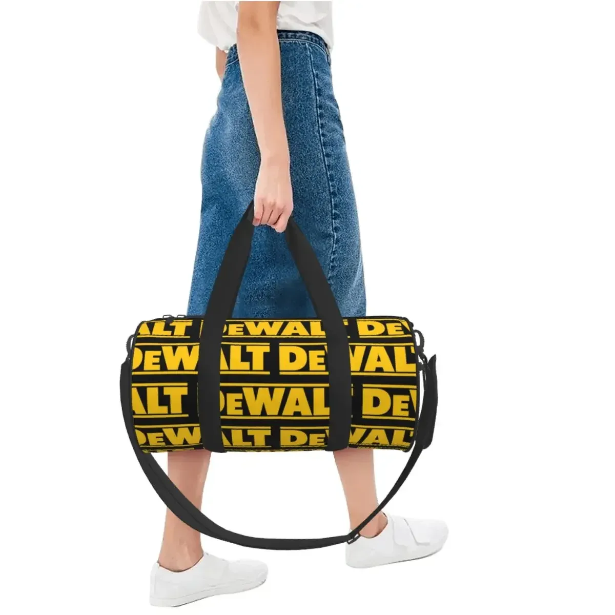 sac voyage polychonne polyester noir motif dewalt poignée amovible bandoulière ajustable grande capacite sport week end