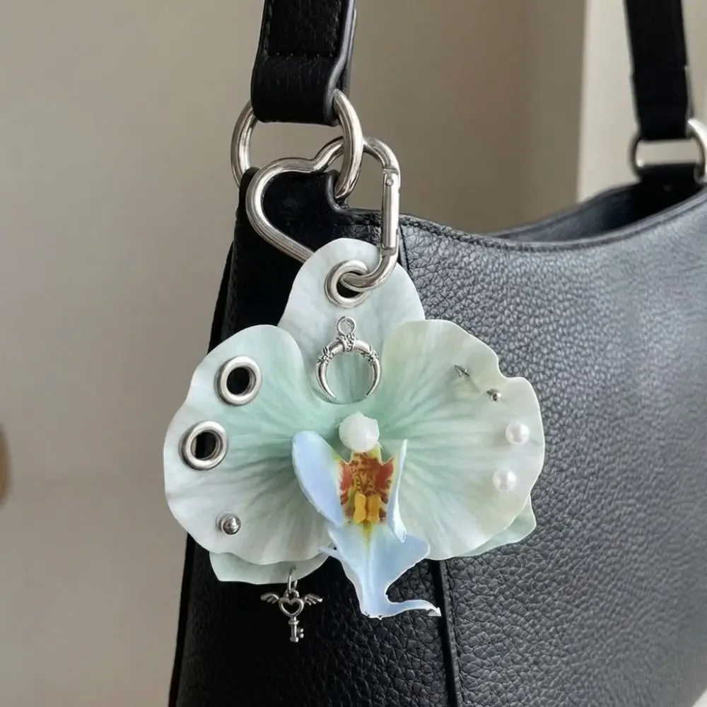 porte-clés créatif en forme de fleur artificielle (orchidée, lys), décoration pour sac à dos, pendentif coloré pour sac, cadeaux, porte-clés fleur artificielle