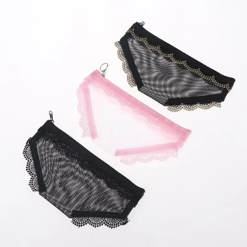pochette de rangement transparente y2k en dentelle et maille en forme de cœur pour cosmétiques et maquillage, idéale pour les voyages