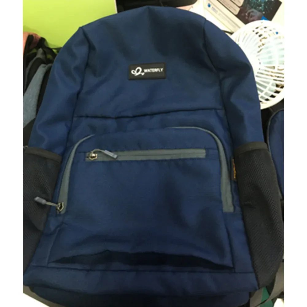 sac dos nylon beige polyester intérieur informatique sangle respirante poche latérale fermeture éclair usage voyage sport randonnée