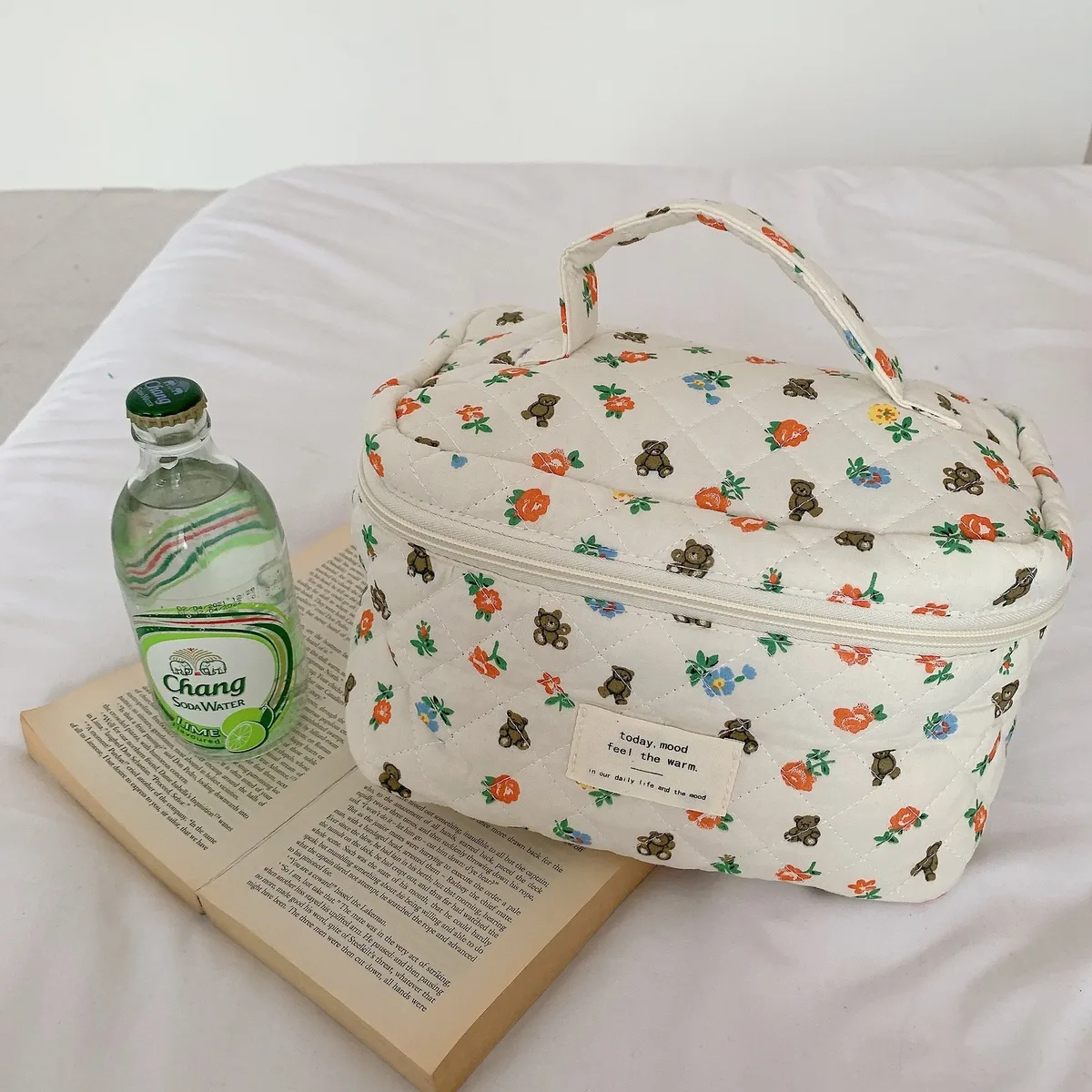 sac de maquillage en coton matelassé pour femmes, mignon, organisateur de cosmétiques à fermeture éclair, pochette essentielle de voyage, sac à main en forme de boîte, trousse de toilette pour dames