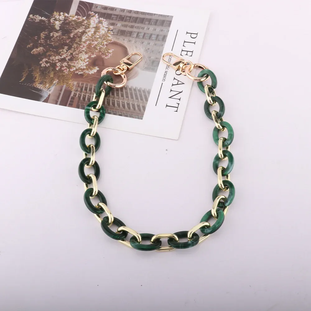 chaîne silicone maillons entrelacés boucles dorées accessoire voyage sangle remplacement noir blanc marron rose pâle gris vert