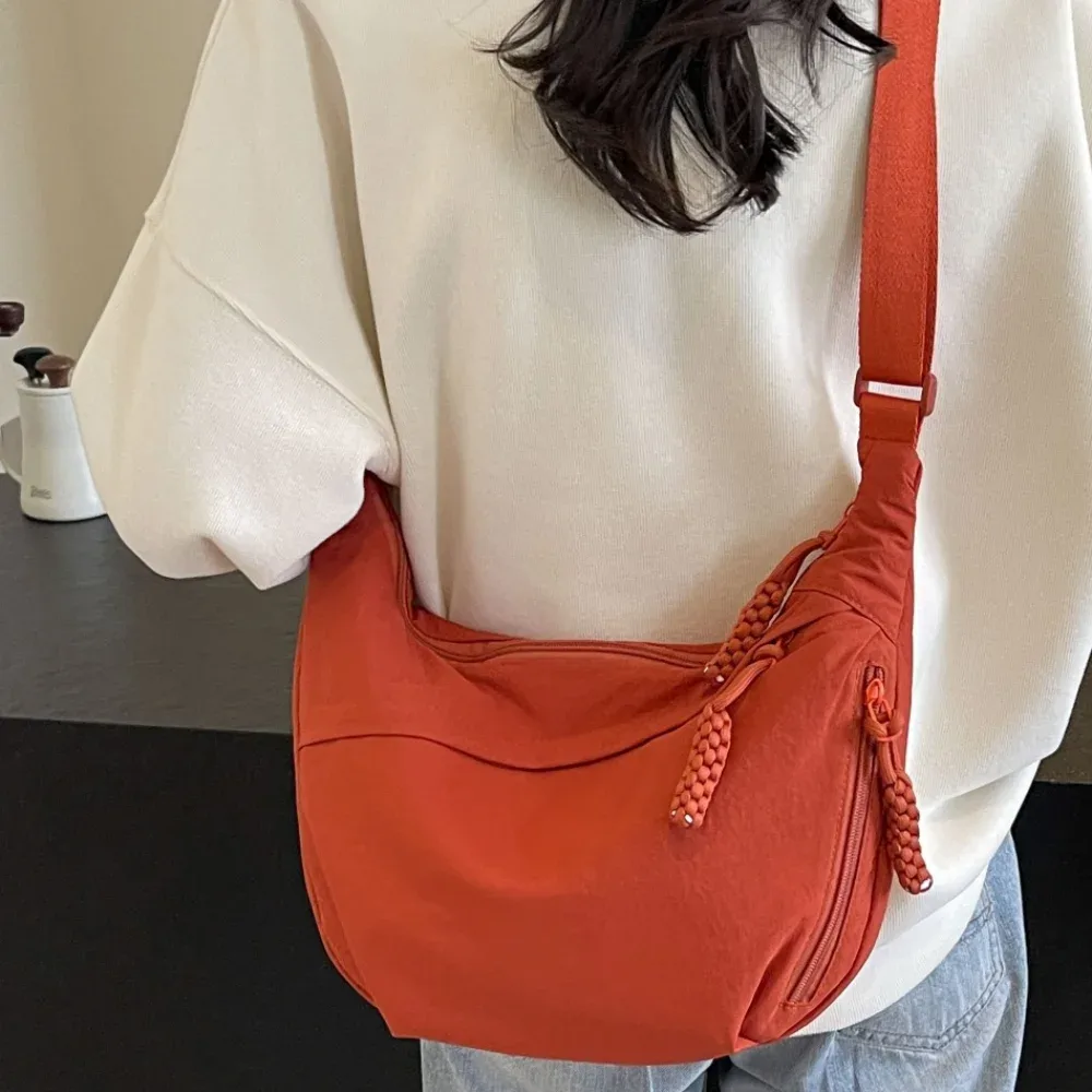 sacs à bandoulière en toile, nouvelle mode coréenne simplifiée, sac hobos de sport de grande capacité, sac de boulettes de couleur unie