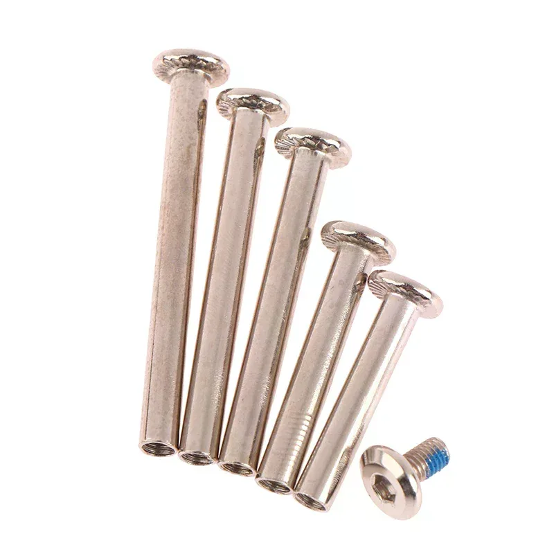 vis fixation roues métal argent visserie accessoires bagages remplacement usure travail manoeuvre montage objet voyage maintenance