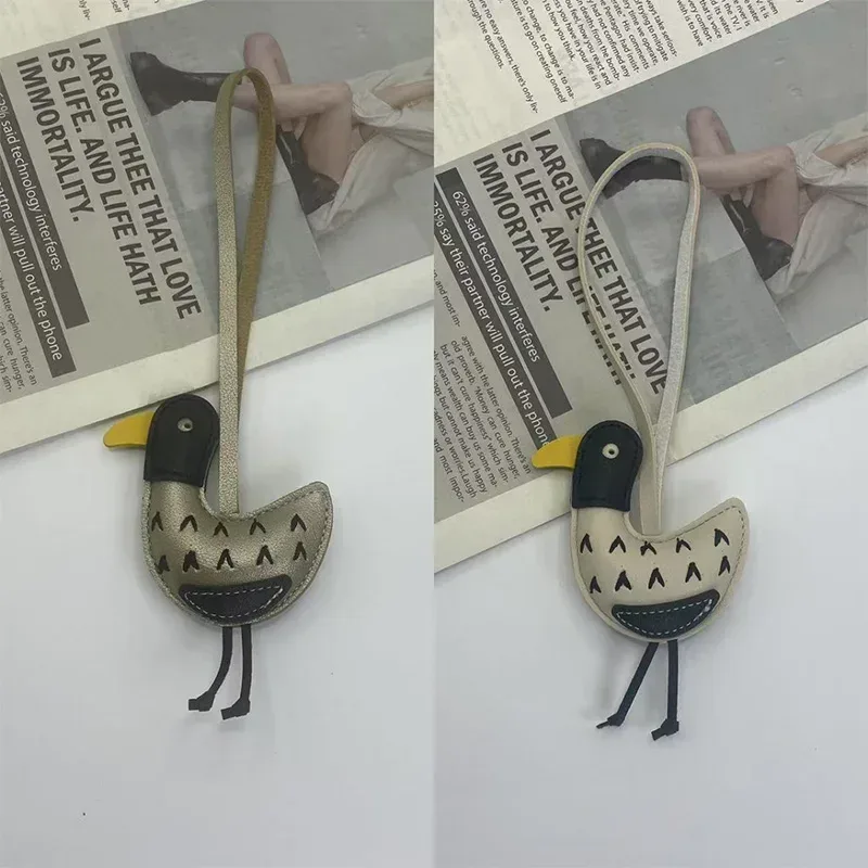 pendentif de valise en forme de canard de dessin animé, porte-clés créatif et mignon, pendentif pour vêtements, sac tendance suspendu, cadeau exquis, décorations de voiture