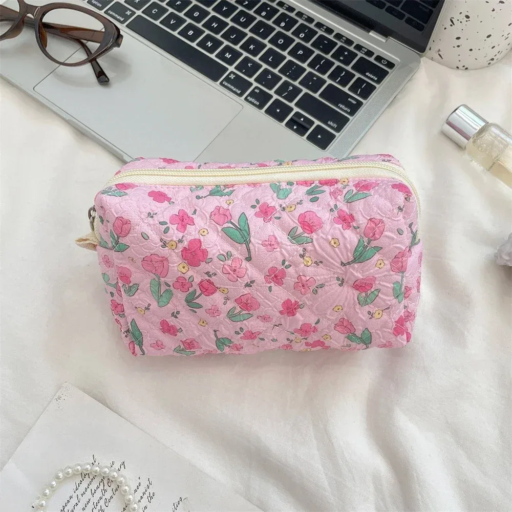 sacs à cosmétiques à brosse carrée de dessin animé mignon, sac de maquillage à fleurs roses pour femmes, organisateur de voyage, pochette à cosmétiques, trousse à crayons pour filles