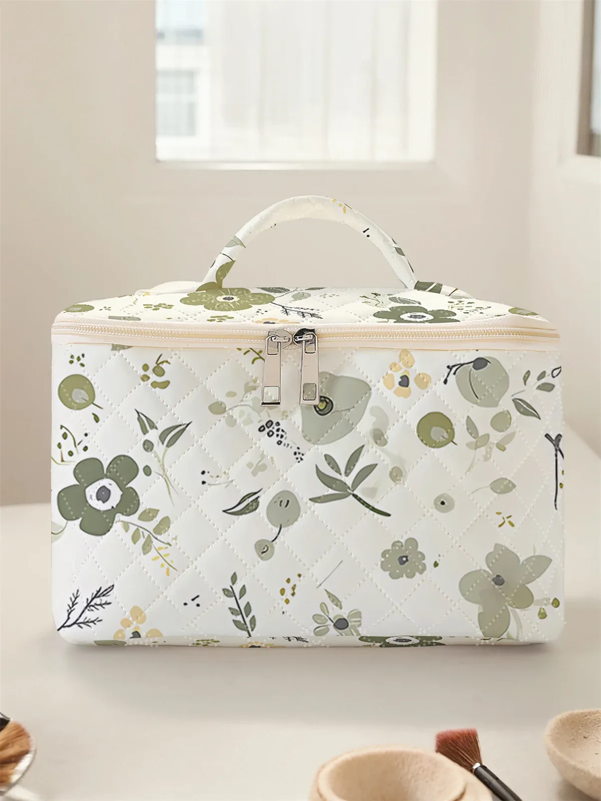 1 pièce, cosmétiques de voyage portables avec motifs floraux, sac de rangement de voyage de grande capacité, trousse de maquillage mignonne et élégante