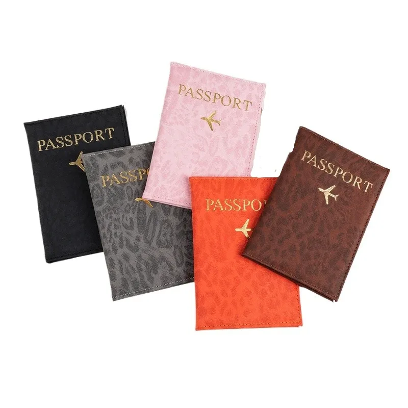 Étui de couverture de porte-passeport de voyage imprimé léopard pour femmes, couverture de passeport de billet de carte en cuir PU, accessoires de protection