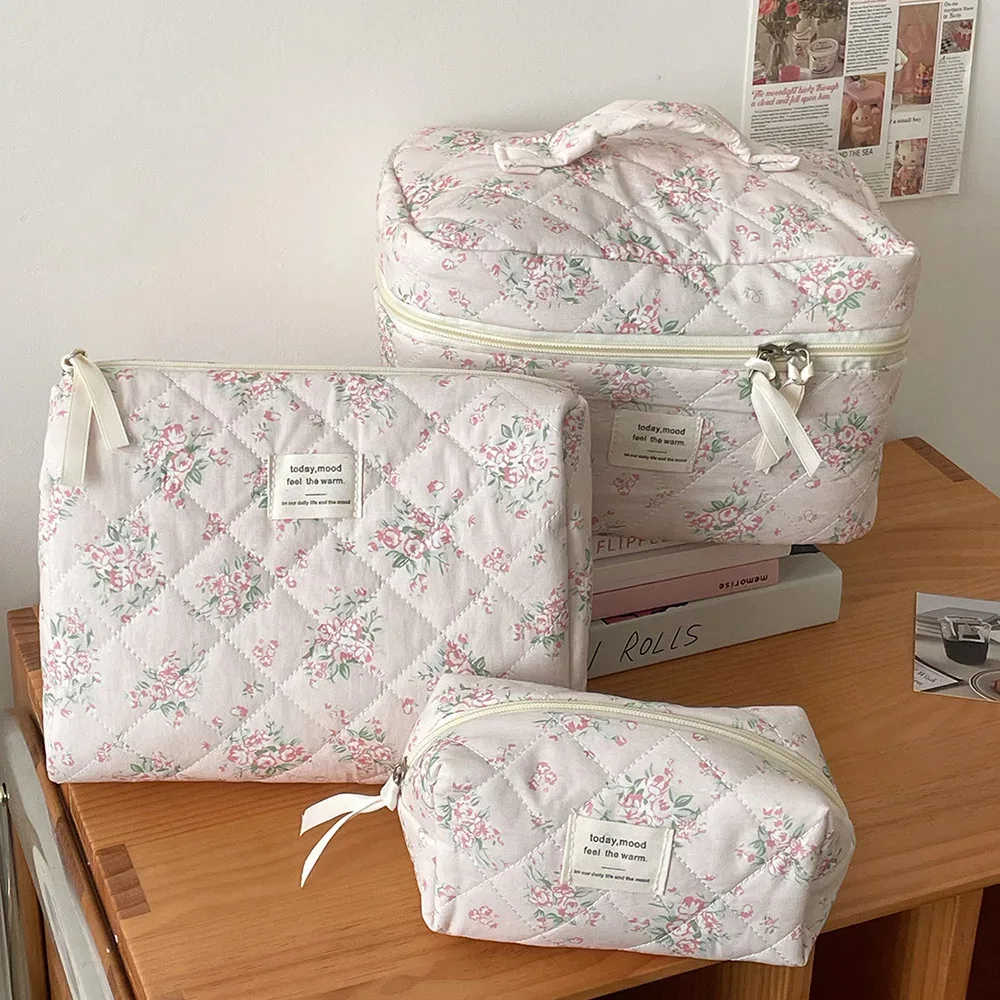 sac à cosmétiques vintage rose pour femmes, organisateur de voyage de mode, sac matelassé de maquillage, pochette de rangement de maquillage pour dames, sac à main à fermeture éclair