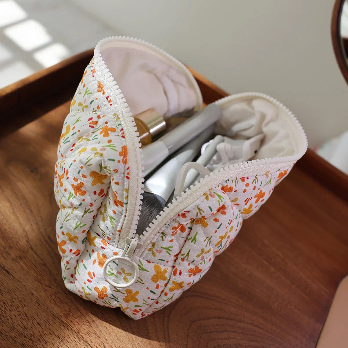 trousse à cosmétiques à coutures fraîches, style français, art floral, maquillage, soins de la peau, voyage, 03/stockage, été, fleurs polyvalentes