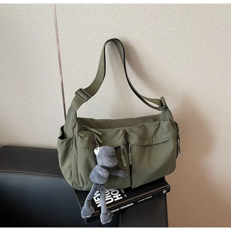 nouveau sac en toile printemps-été pour femmes, sac à bandoulière de luxe léger haut de gamme, sac à main tendance pour femmes, vente chaude