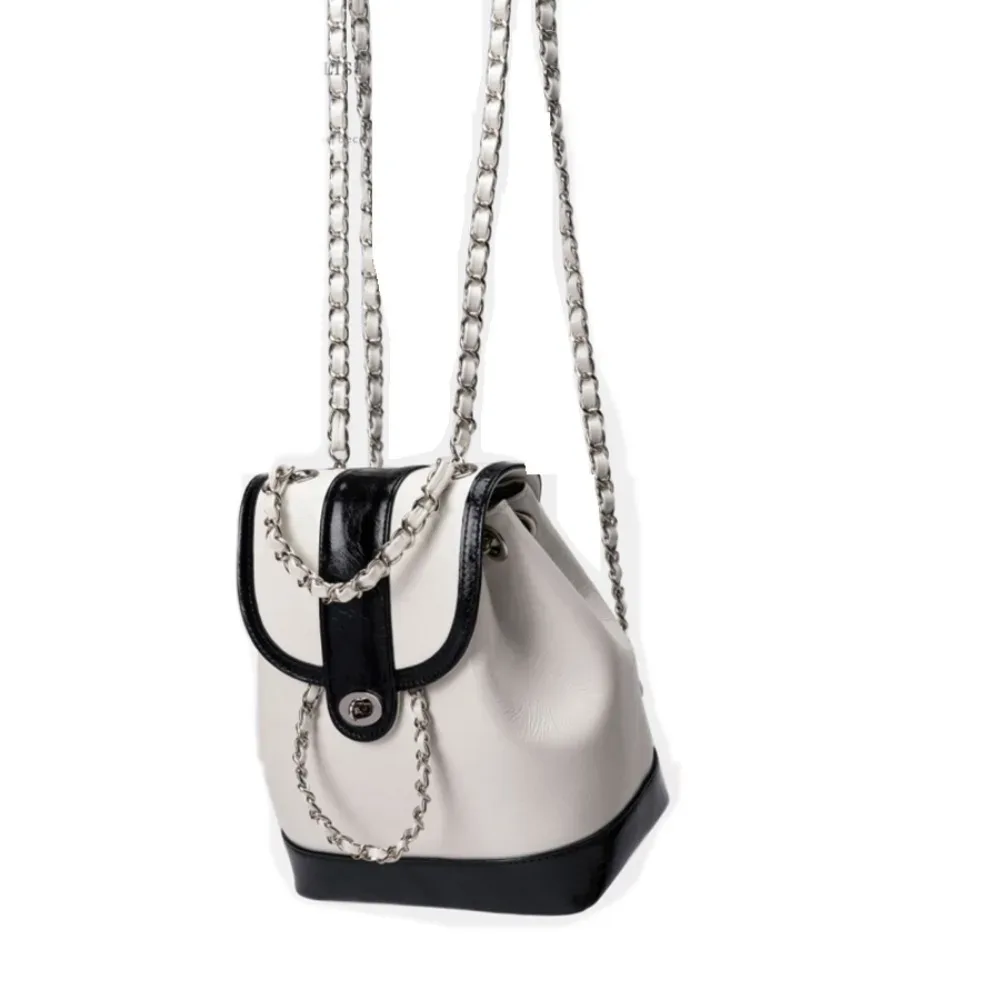 mini sac à bandoulière en cuir ciré à l'huile avec chaînes pour femmes, sac à dos noir, sac à dos étudiant, voyage, corée, automne, hiver, sr 600, po pack