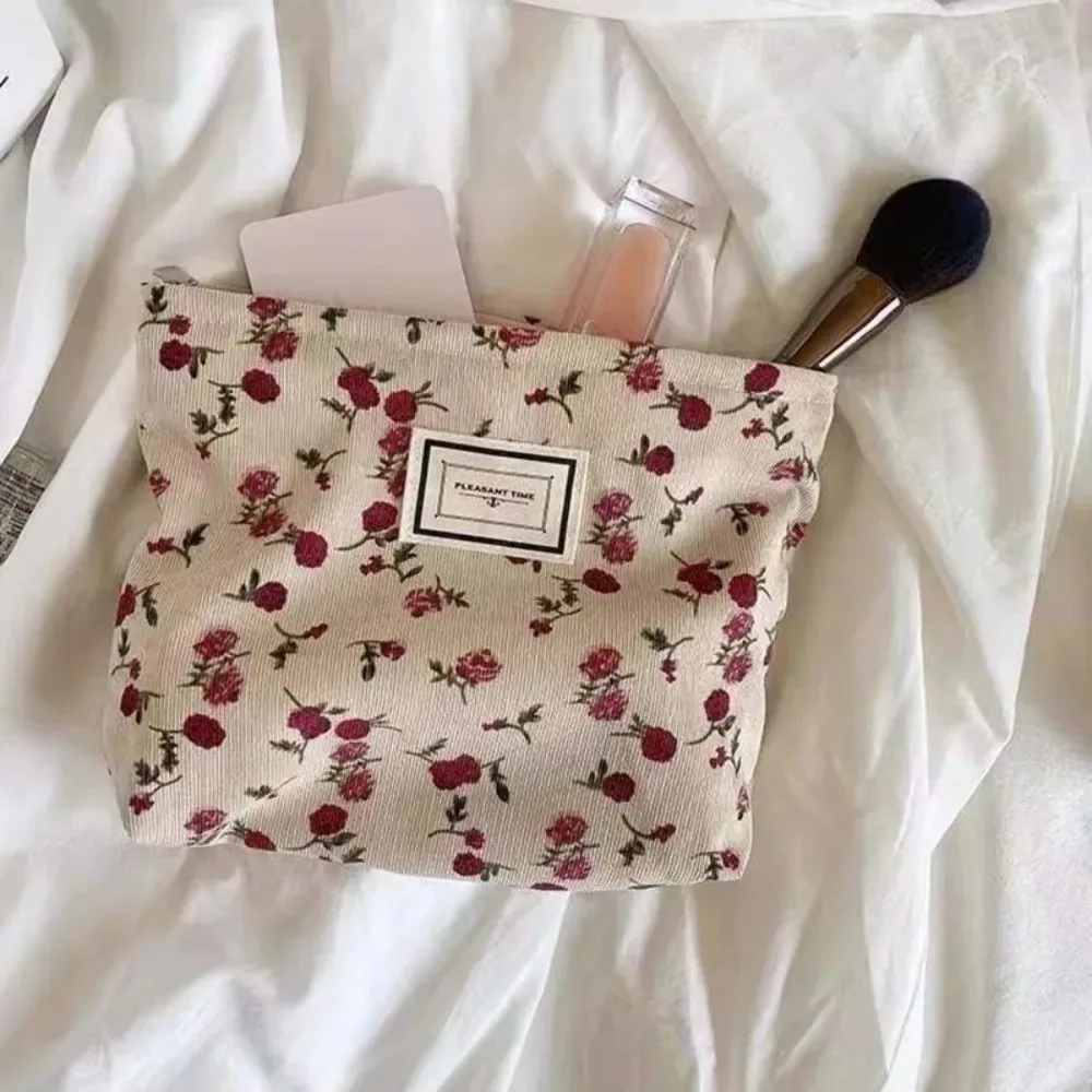 nouvelle trousse de maquillage en velours côtelé grande capacité, sac de voyage portable à motifs floraux pour cosmétiques et articles de beauté