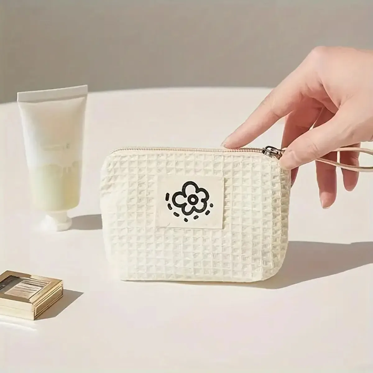 sac de rangement mignon et compact en vert matcha, sac portable pour serviettes hygiéniques, sac de rangement pour cosmétiques, porte-monnaie pour femmes