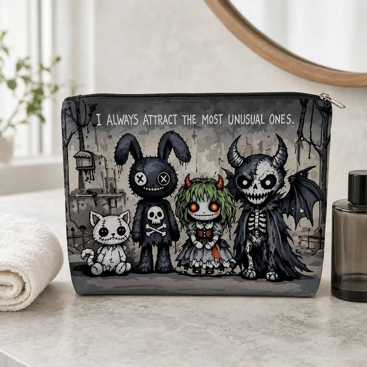 pochette de maquillage en toile motif poupée gothique effrayante, impression personnage sombre et sinistre, trousse de toilette portable pour halloween