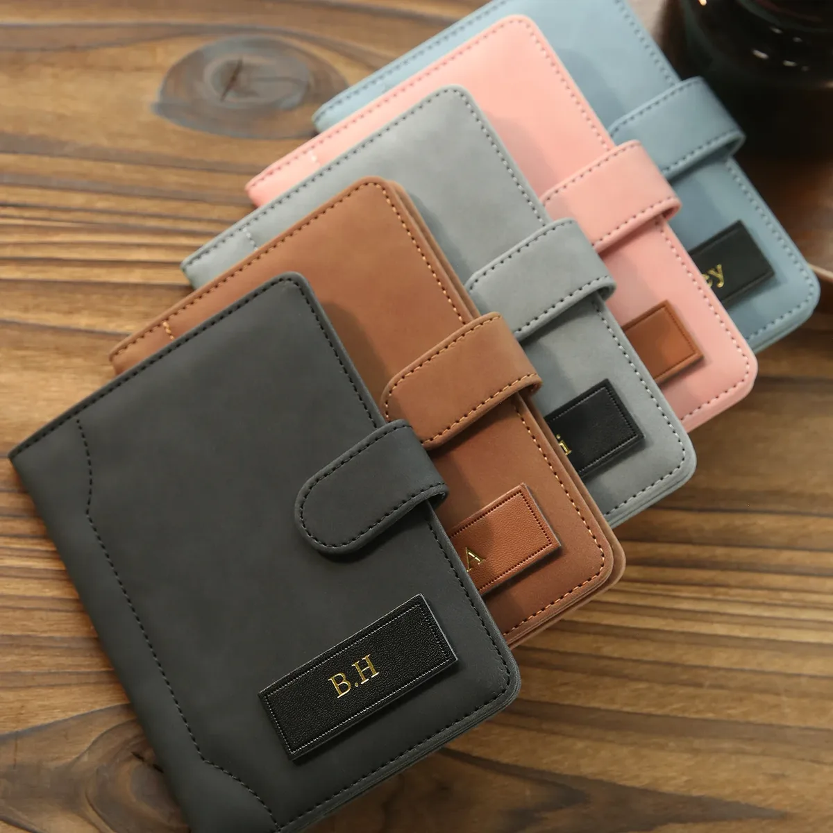 porte-passeport personnalisé avec nom, en suède mat, en similicuir, sac de passeport fait main, accessoires de voyage, cadeau personnalisé