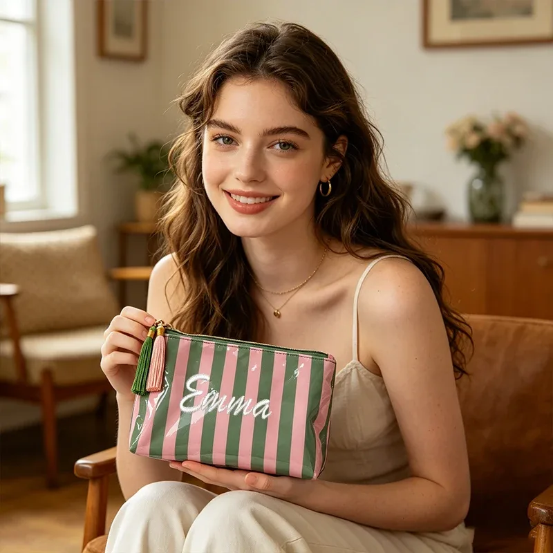 personnalisation de broderie / version standard, deux options, pochette rayée, trousse de maquillage exquise à fermeture éclair avec pompon, saison de rentrée scolaire, cadeau idéal