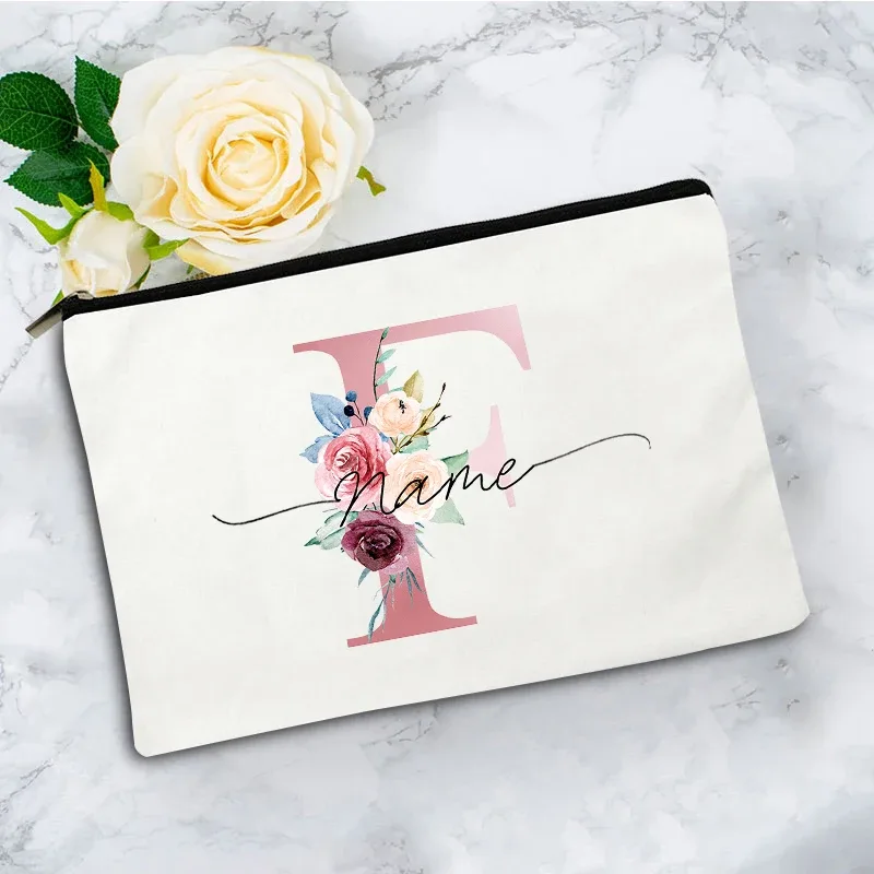 trousse de maquillage personnalisée rose à motifs floraux avec initiale, pochette cosmétique en toile personnalisée, organisateur de voyage pour articles de toilette pour femmes