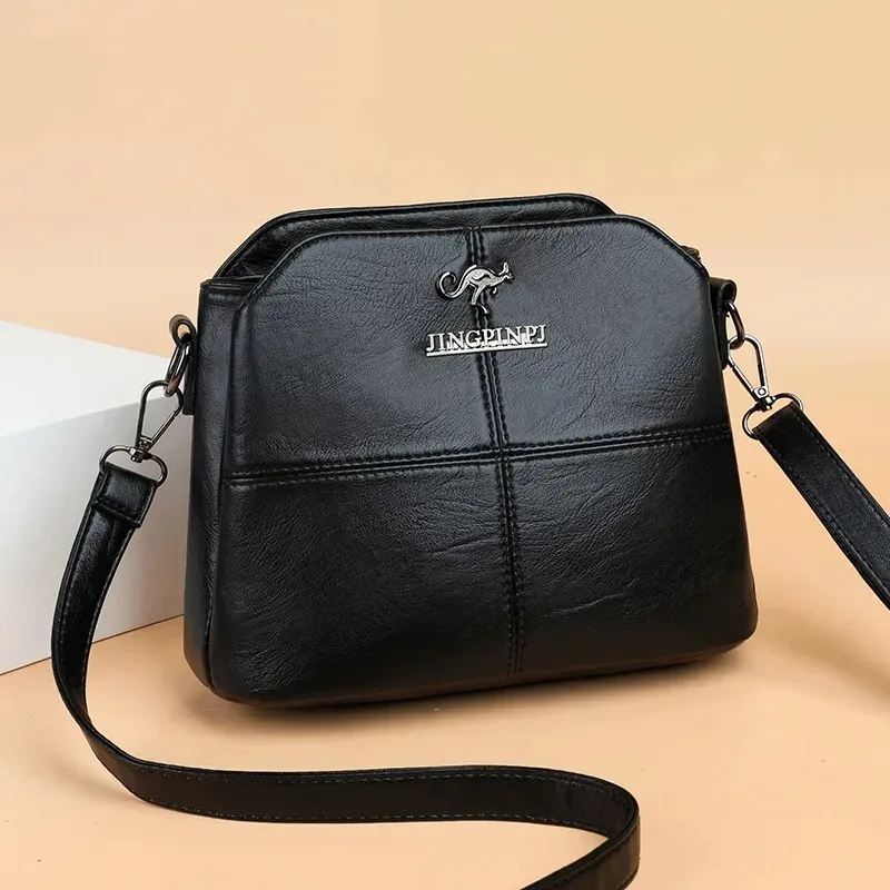 sac à bandoulière en cuir synthétique à trois couches à la mode avec doublure en polyester, sac à bandoulière simple carré élégant pour femmes
