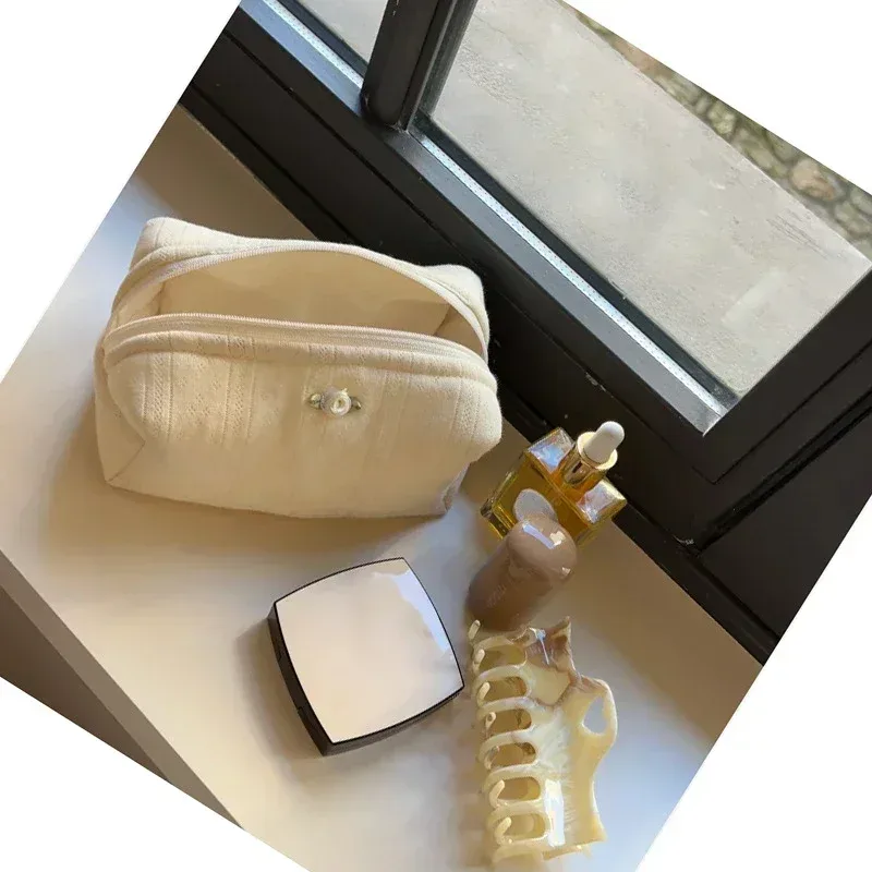 trousse de maquillage florale matelassurera avec fermeture éclair, trousse de toilette à imprimé floral mignon, trousse de rangement pour pinceaux de maquillage, trousse à cosmétiques de grande capacité