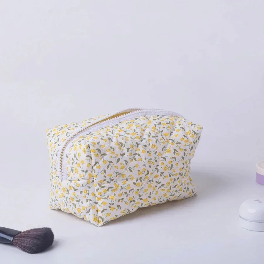 organisateur voyage polyester fleurs motifs multicolores sac compression usage cosmétiques rangement détails travail toilette transport