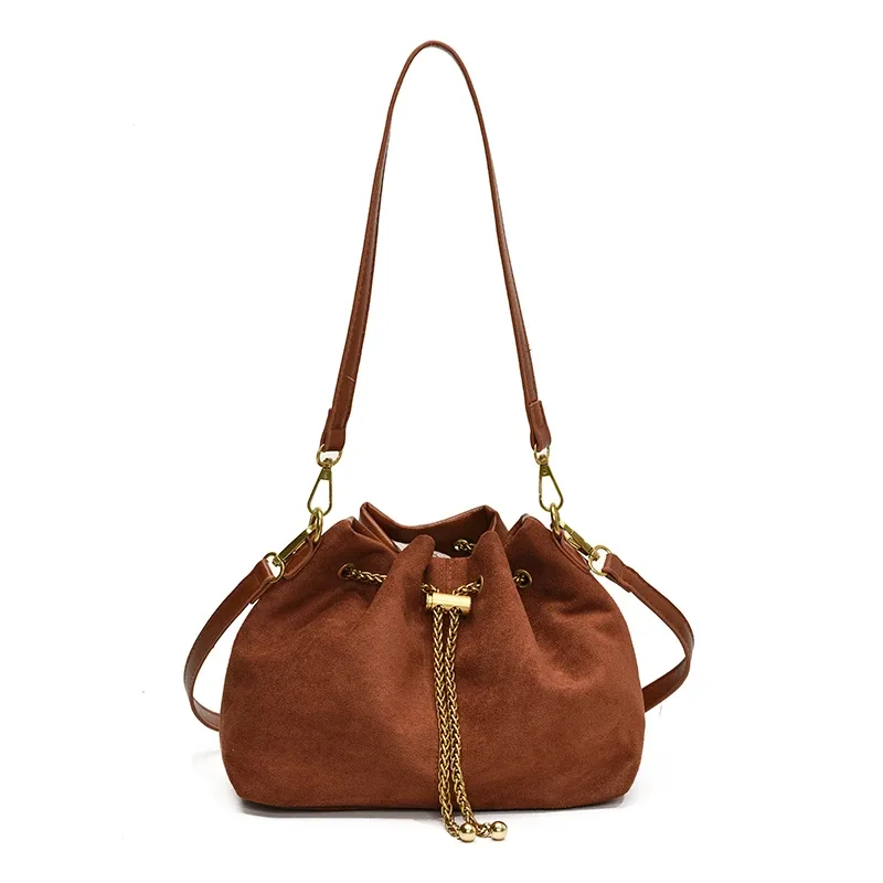 sacs bandoulière souples 2026 pour trajets quotidiens en faux daim, sacs à la mode pour femmes, sacs à main pour femmes en fil de couleur unie